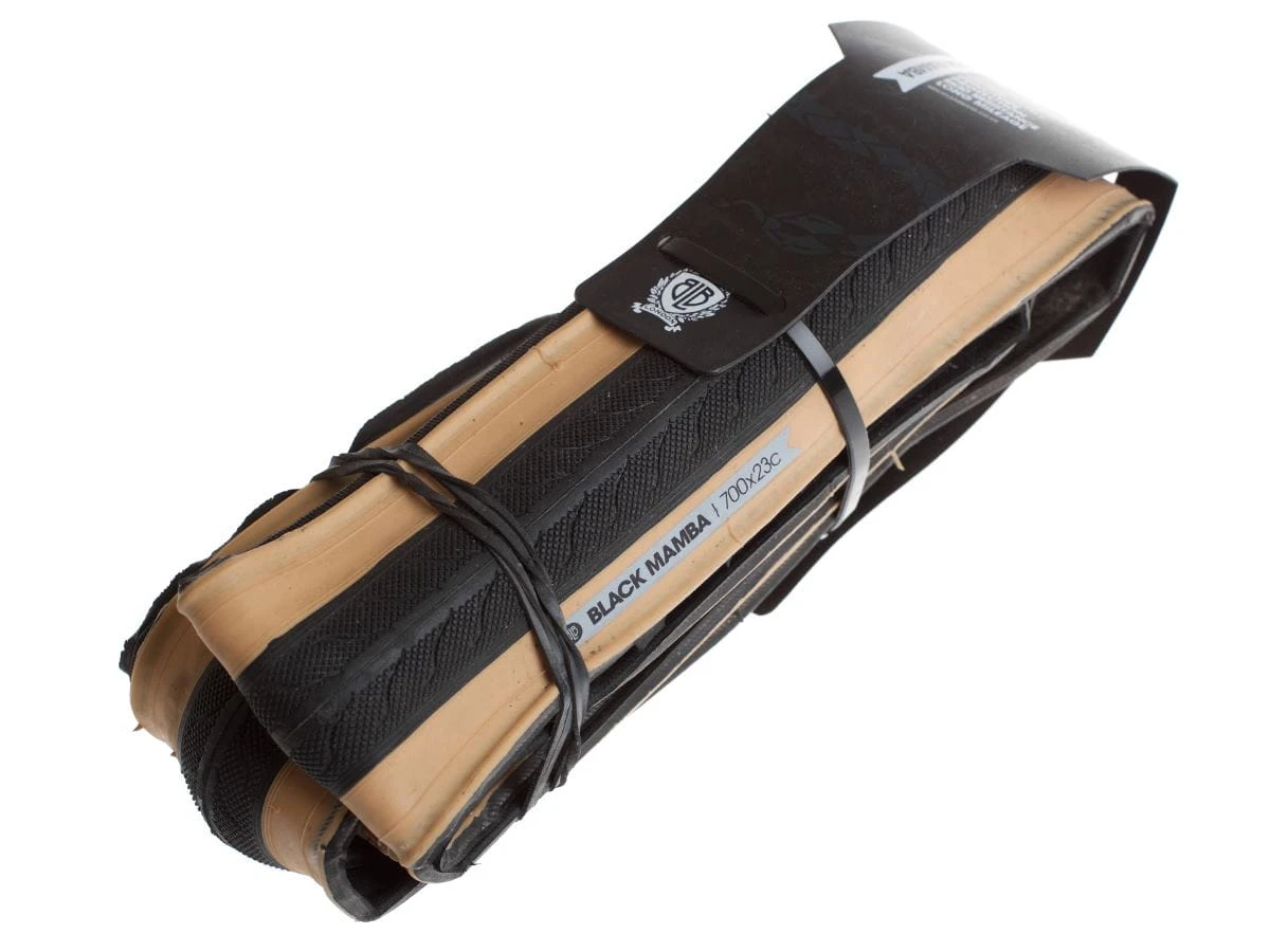 Black Mamba 28 Inch 700c - Vouwband 23 Mm - Gumwand 1 Black Mamba 28 Inch 700c - Vouwband 23 Mm - Gumwand